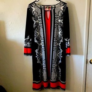 HOST PICK! Keyhole Plus Shift Dress